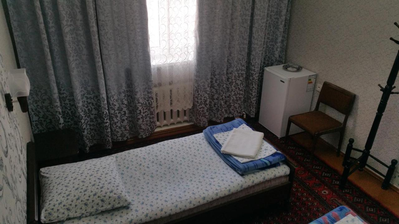 Gulnara Guesthouse Tashkent Bagian luar foto